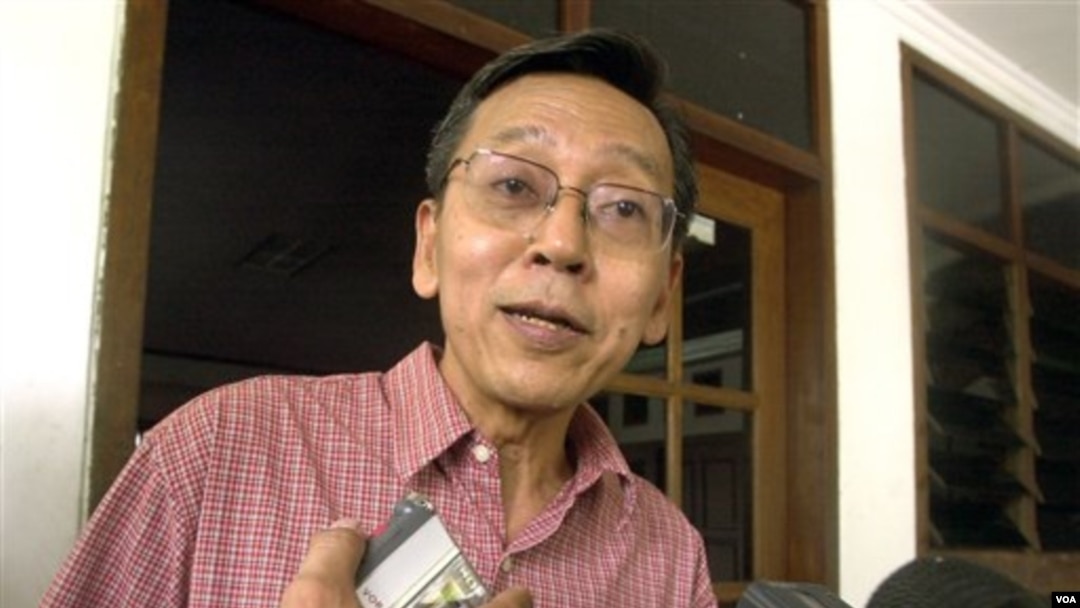 Wapres Boediono mengatakan, pemerintah RI merencanakan beberapa langkah penting untuk meredam kemungkinan terjadinya resesi ekonomi global (foto:dok).