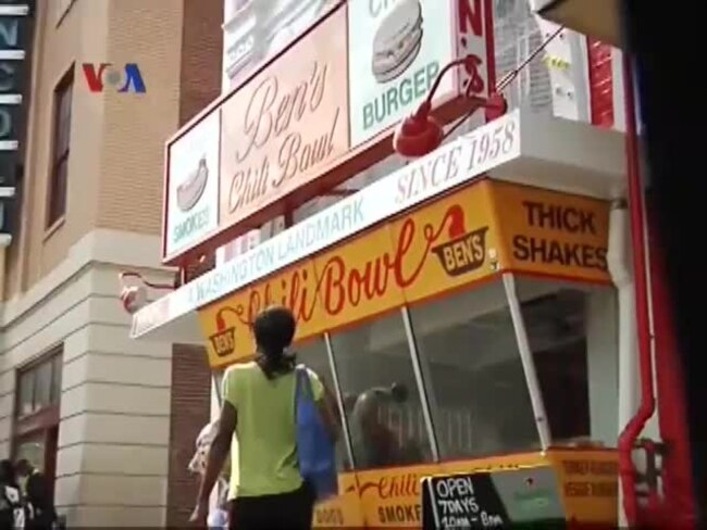 Restoran Hot Dog Terkenal Milik Muslim di Washington DC