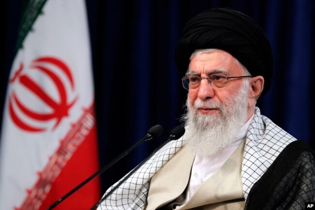 ایران کے سپریم لیڈر آیت اللہ علی خامنہ ای۔ فوٹو فائل
