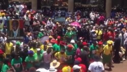 Kuyini Okuzaguquka eZimbabwe Kulandela Ukuxotshwa Kuka Mnangagwa?