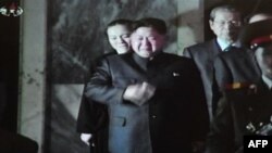 Kim Jong Un Güney Kore Heyeti ile Görüştü