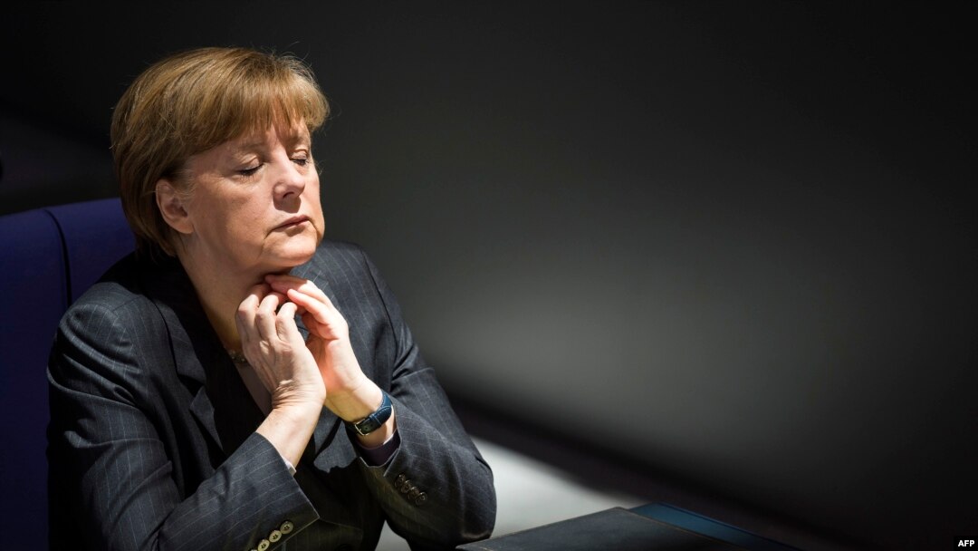 Kanselir Jerman dalam sebuah sidang parlemen di Berlin (13/3).
