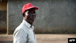 Rolland Mayombo, un ancien employé de la Compagnie des mines d'uranium de Franceville à Mounana, Gabon, le 11 juillet 2017.