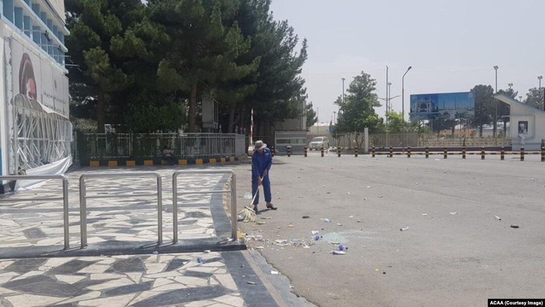 Phi trường Kabul được dọn dẹp vào ngày 17/8/2021.
