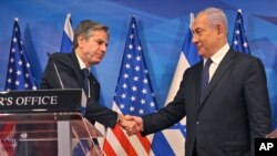 토니 블링컨 미국 국무장관과 베냐민 네타냐후 이스라엘 총리가 25일 예루살렘에서 기자회견을 했다. 