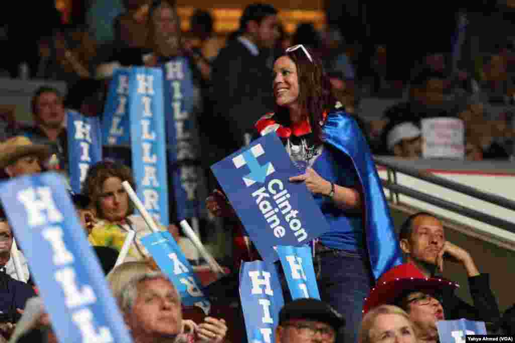 Delegates attend the last night of the Democratic National Convention, in Philadelphia, July 28, 2016.