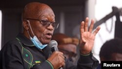 Poussé à la démission en 2018, Jacob Zuma est en liberté conditionnelle pour raison médicale.