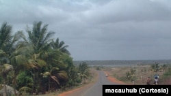 La route de la province de Manica, Mozambique