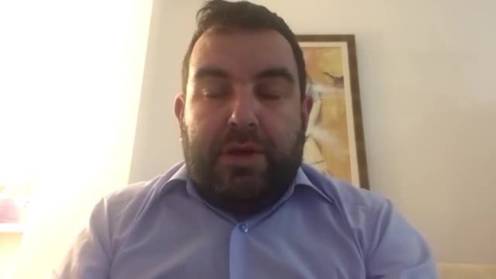 Александар Ѓорѓиевски од Штип, пожарникар по професија е првиот Македонец кој им помага на хрватските граѓани