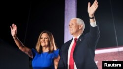 مایک پنس او میرمن یې کارن پنس