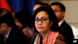 Menteri Keuangan Sri Mulyani menghadiri Pertemuan Menteri Keuangan ASEAN, 6 April 2018 di Singapura. (Foto: AP)