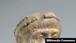 Head of Constans