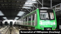 Tàu điện của dự án tuyến đường sắt Cát Linh-Hà Đông do nhà thầu Trung Quốc xây dựng. Hình minh họa. (Ảnh chụp màn hình VnExpress)