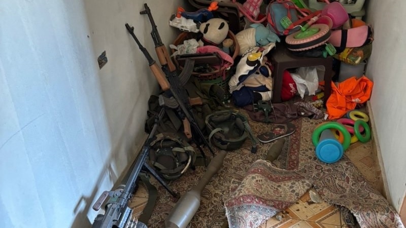 اسرائیل: انبار اسلحه حزب‌الله لبنان در اتاق یک کودک کشف شد