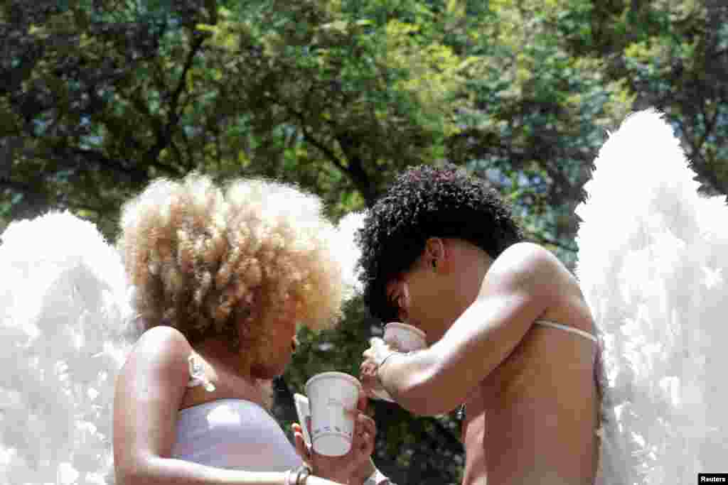 Braziliya - Karnaval mövsümü, "Casa Comigo" ( Mənimlə evlən) şousu &nbsp;