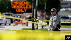 El gobernador de Missouri, Jay Nixon, ordenó a la Guardia Nacional comenzar su repliegue de Ferguson.