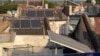 بھارت: حکومت کا ایک کروڑ گھروں کی چھتوں پر سولر پینل لگانے کا منصوبہ