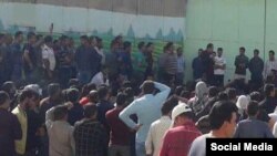 عکس آرشیوی است