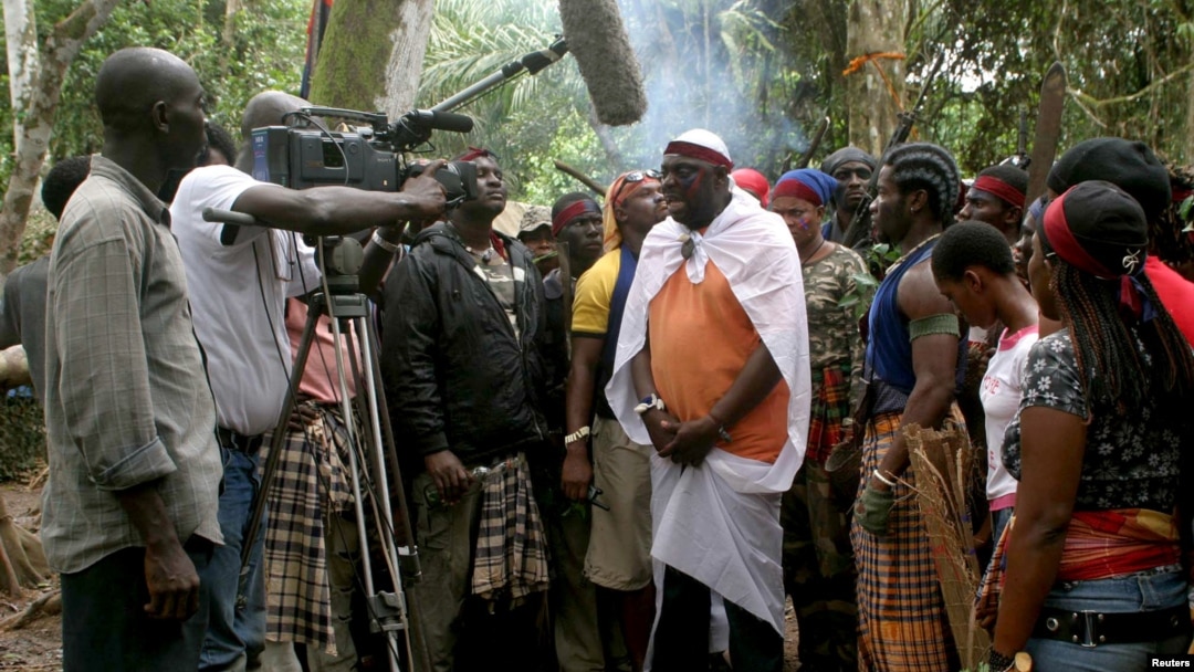 The movie "Covenant of the Ancestors" is shot in the creeks of Sagbama near Yenagoa in the volatile Niger Delta region of Nigeria August 14, 2006.