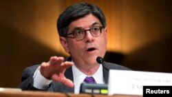 El secretario del Tesoro de EE.UU., Jack Lew, adviritió del peligro al que se enfrentaría el país con el presupuesto de 2014 de no aumentar el techo de la deuda.