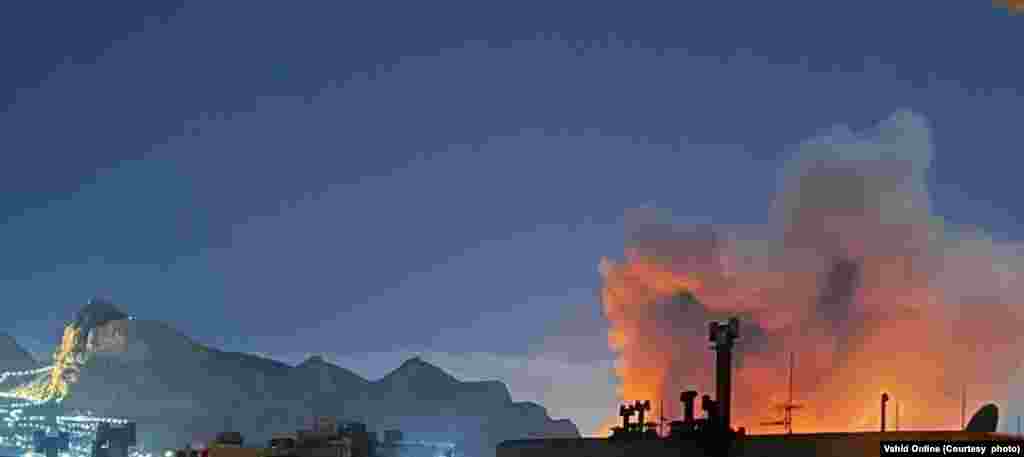 تصاویر مربوط به انفجار انبارهای مهمات در اطراف شهر اصفهان در بامداد سه‌شنبه ۱۱ فروردین