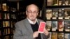 سلمان رشدی، نویسنده سرشناس و مورد غضب جمهوری اسلامی. آرشیو