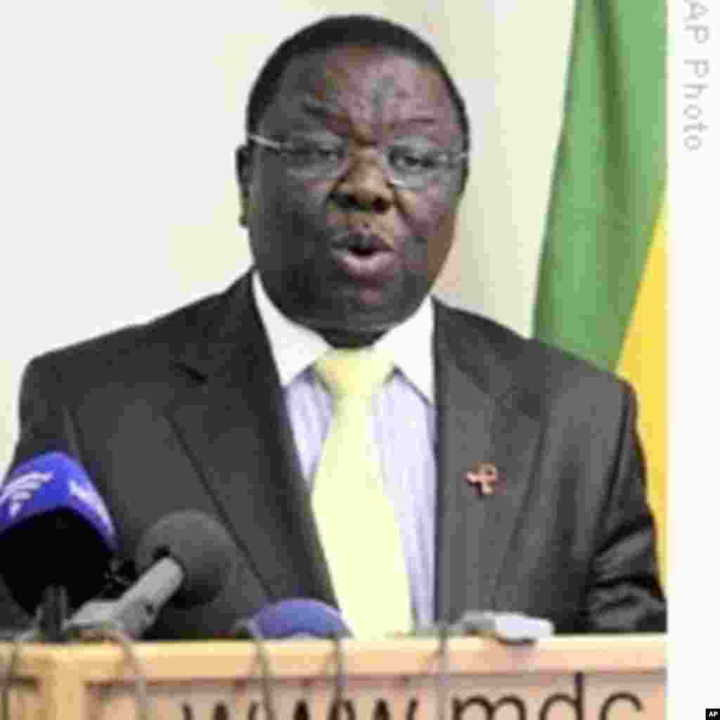 Zimbabwe&#39;s PM Morgan Tsvangirai addresses a press conference at his party offices in Harare.