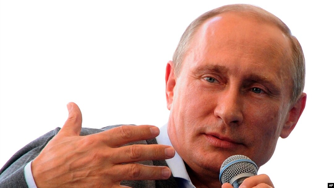 Presiden Rusia Vladimir Putin menuduh Barat memprovokasi krisis di Ukraina. 
