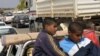 Libia: residentes huyen de Sirte