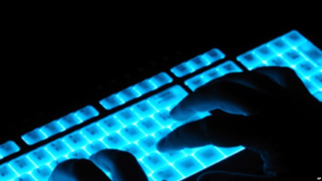 SAD su, zajedno sa NATO, EU i drugim zemljama direktno optužile Kinu za sajber napad u martu, koji je uticao na desetine hiljada organizacija preko servera Majkrosoft Eksčejndž (Microsoft Exchange).
