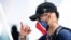 Neymar du PSG quitte l'hôtel à Lisbonne, après la défaite contre le Bayern Munich en finale de ligue des champions, Portugal, le 24 août 2020.
