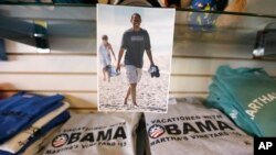 Recuerdos del presidente Barack Obama de vacaciones en Martha's Vineyard, donde pasará más de dos semanas con su familia.