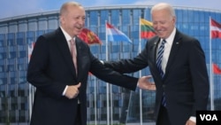 Biden ve Erdoğan en son 14 Haziran 2021'de Brüksel'deki NATO zirvesinde biraraya gelmişti.