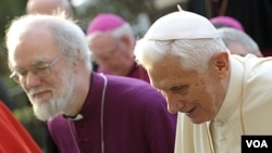 El Cardenal Joseph Ratzinger, Papa Benedicto XVI, nació en Marktl am Inn, Diócesis de Passau, Alemania, el 16 de abril de 1927.