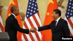 Ông Obama cam kết cho nước Mỹ cắt giảm khí thải độc hại lên tới 28% đến trước năm 2025, trong khi ông Tập cho biết lượng khí thải carbon dioxide của Trung Quốc sẽ đạt đỉnh trước năm 2030.