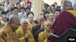Dalai Lama Tsongkapa Teaching