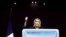 Marine Le Pen, líder de extrema derecha francesa y candidata del partido de extrema derecha Reagrupamiento Nacional (RN), pronunció un discurso tras los resultados parciales en la primera vuelta de las elecciones parlamentarias anticipadas en Henin-Beaumont, Francia.