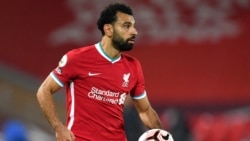 Mohammed Salah, Liverpool - Striker<br />
<br />
Rahotanni daga kasar Masar na cewa dan wasan kungiyar kwallon kafa ta Liverpool Mohammed Salah ya kamu da cutar COVID-19.