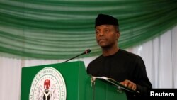  Yemi Osinbajo