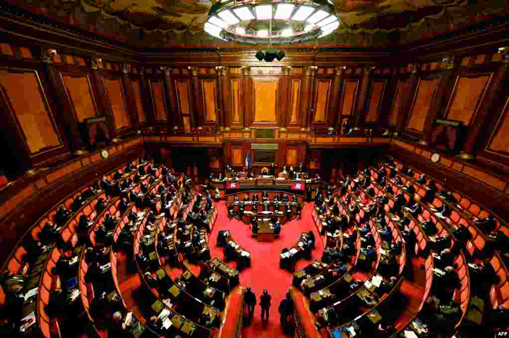 마리오 드라기 이탈리아 총리가 지난 13일 취임 선서 후 첫 국정 연설을 했다. 