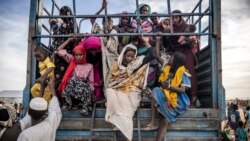 Refugees Flee Sudan By the Thousands Daily