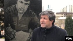 Əvəz Zeynallı (Arxiv foto. Mənbə: VOA)