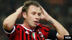 Dan wasan AC Milan, Antonio Cassano. 