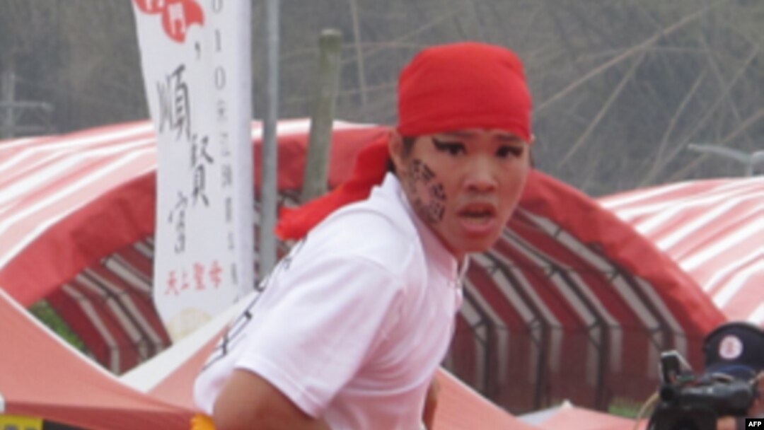 宋江阵表演