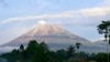 Indonesia Raises Semeru Volcano Alert, Fearing New Eruption
