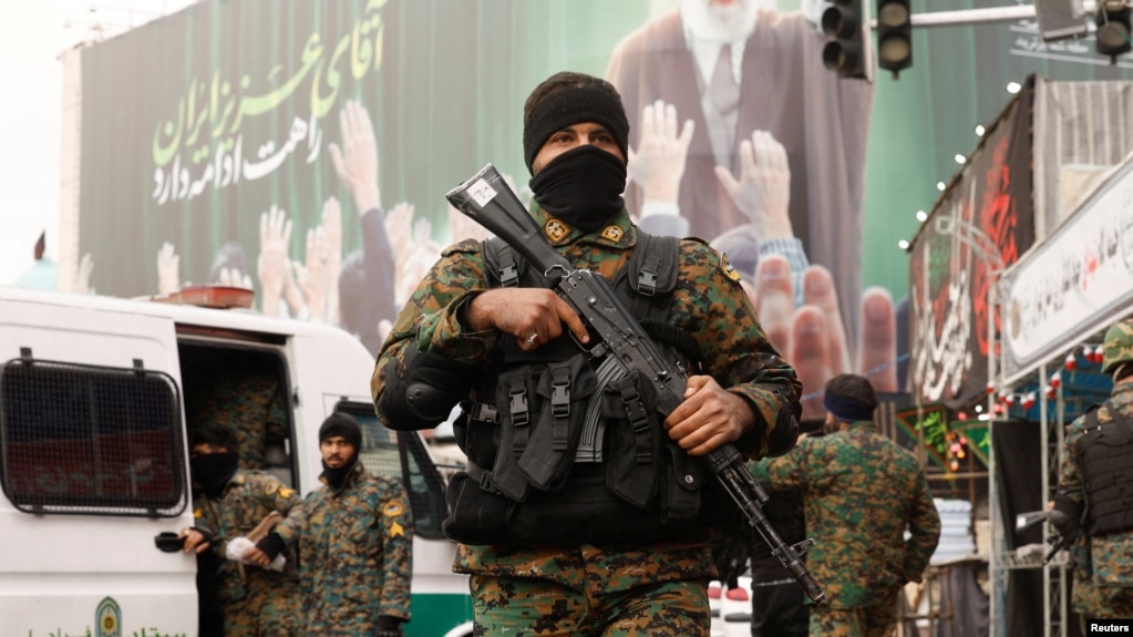 در هفته‌های گذشته و به‌ویژه از زمان آغاز عملیات آمریکا و اسرائیل در ایران، نیروهای سرکوب حضور بیشتری در خیابان‌ها دارند