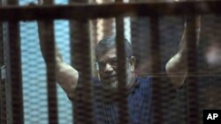 Mantan Presiden Mohamed Morsi dijatuhi hukuman mati oleh pengadilan Mesir (foto: dok).