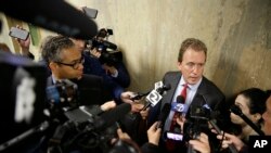Thomas Burke, avokati i gazetarit Bryan Carmody