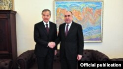 Azərbaycanın xarici işlər naziri Elmar Məmmədyarov və Tacikistanın xarici işlər naziri Sirociddin Aslov