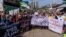ရန်ကုန်မြို့မှာ ပြုလုပ်တဲ့ စစ်အာဏာသိမ်းဆန့်ကျင် ဆန္ဒပြပွဲ။ (မေ ၁၅၊ ၂၀၂၁)